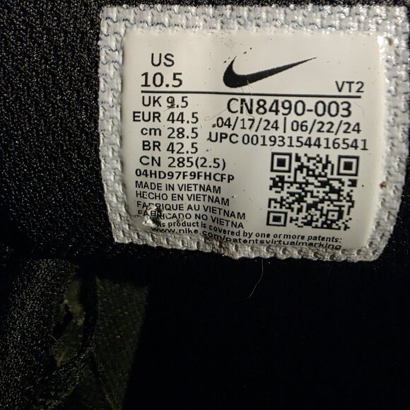 Men's Size 10.5 US - Air Max 90 Sneakers Triple Black Running Shoes - Picture 9 of 9